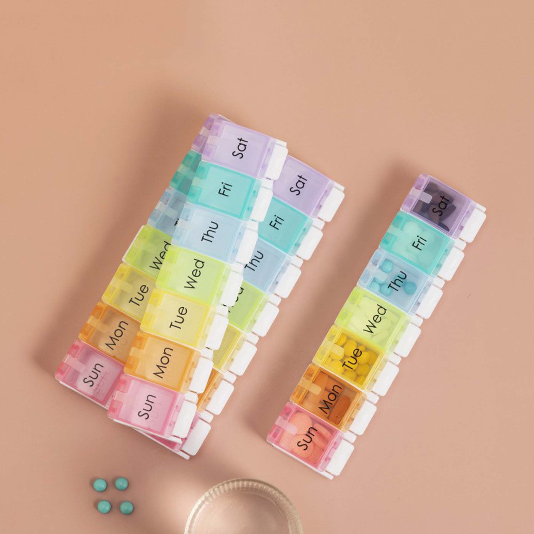 7-Day Pill Weekly Pill Organizer With Large Compartments 3