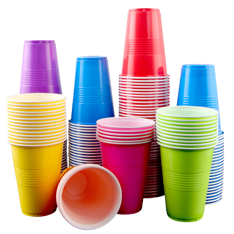 16oz Disposable Plastic Party Cups 2
