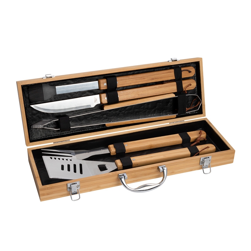 Cleveland 5-Piece Bamboo BBQ Set 2