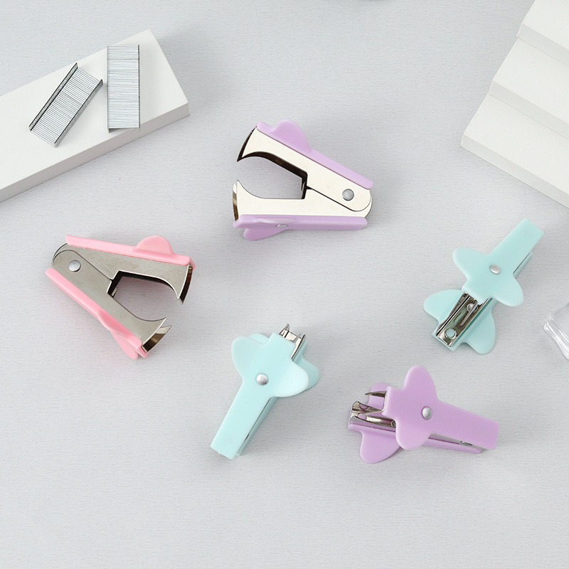 Mini Staple Remover 2