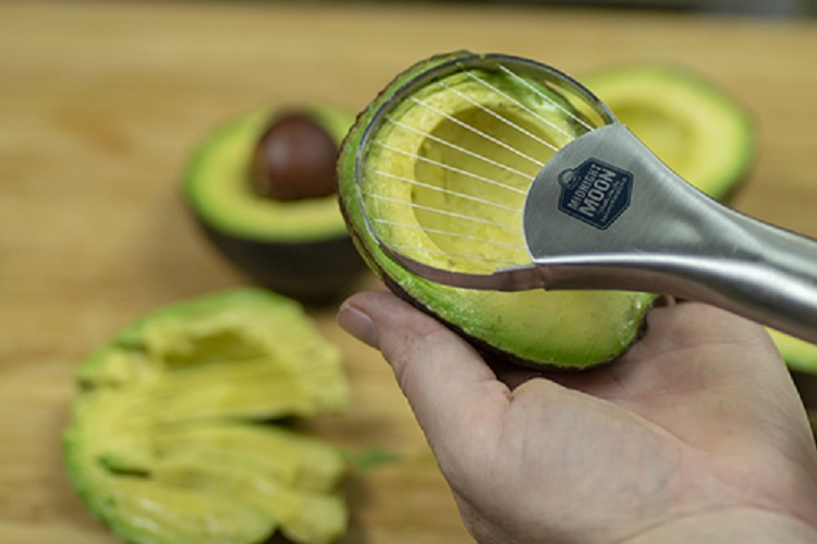 Avocado Slicer/Pitter 2