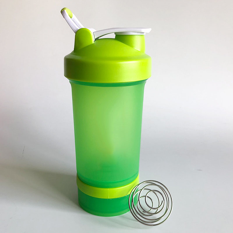 Plastic shaker bottle 2
