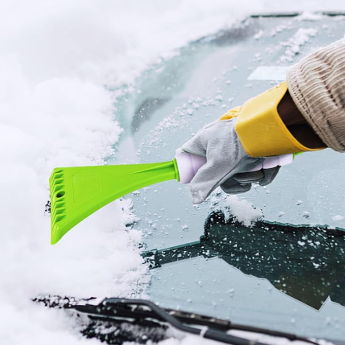 Foam Grip Ice Scraper for Cars 7