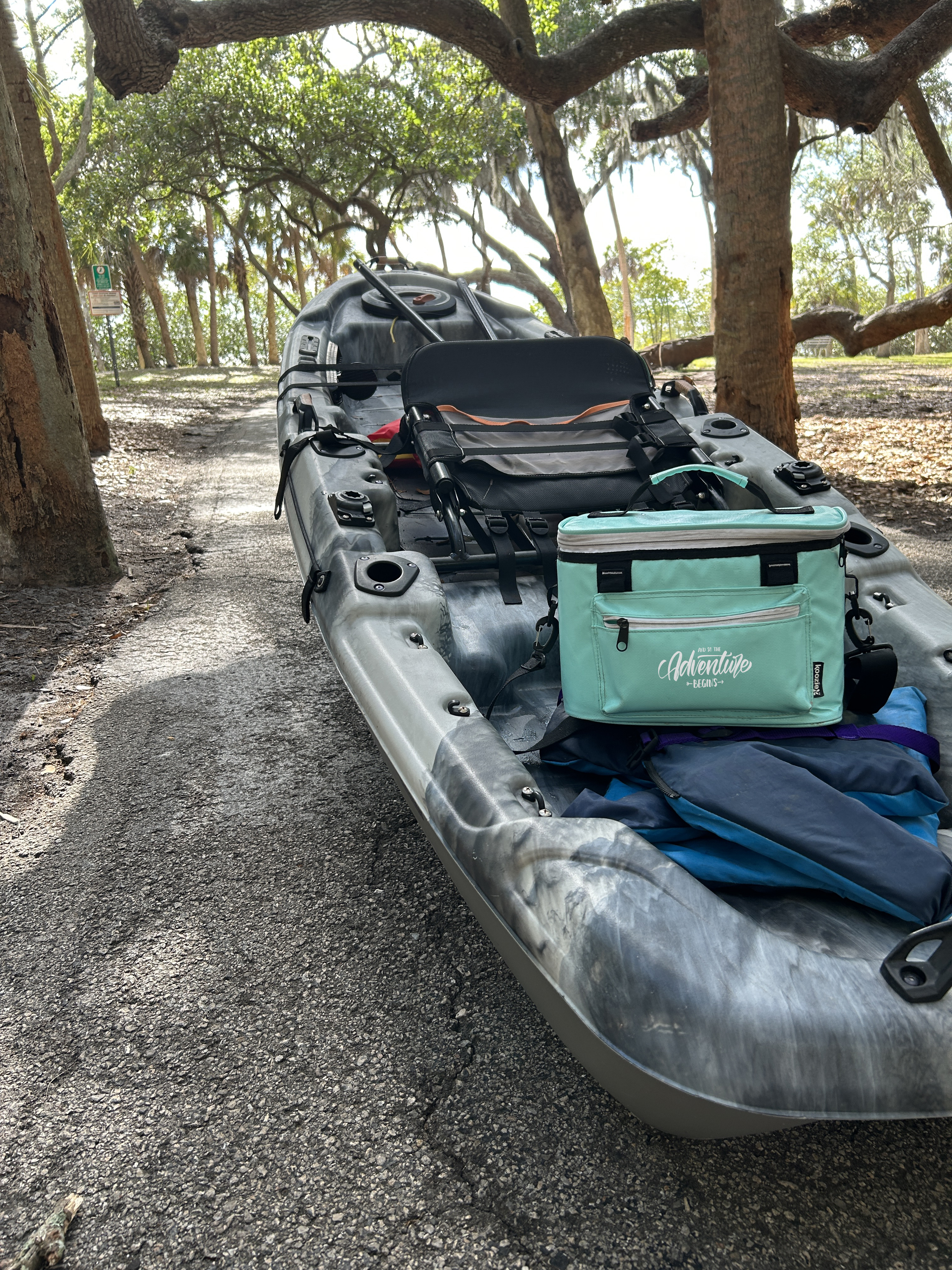 Koozie Olympus 9-Can Cooler