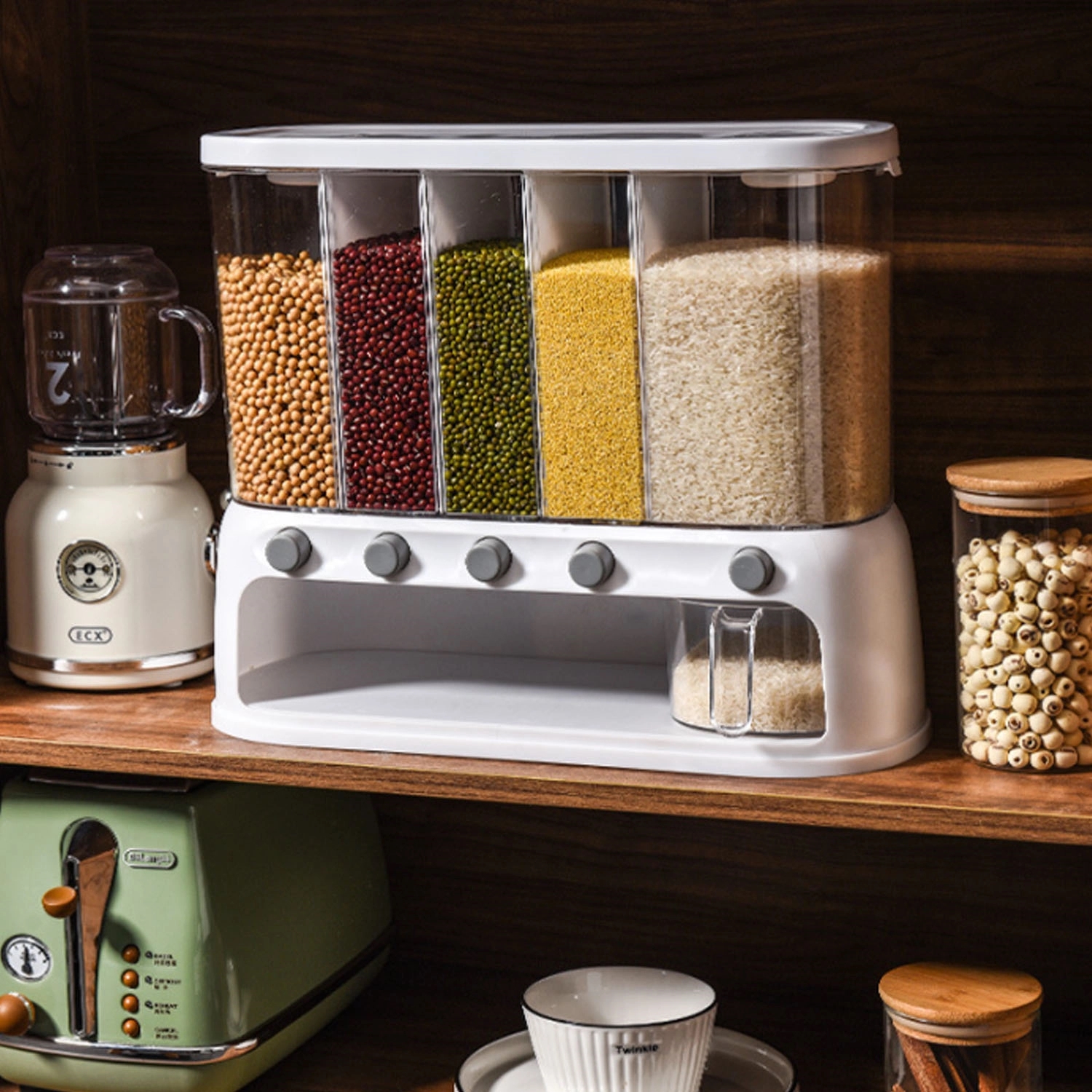 Dry Food Dispenser 2