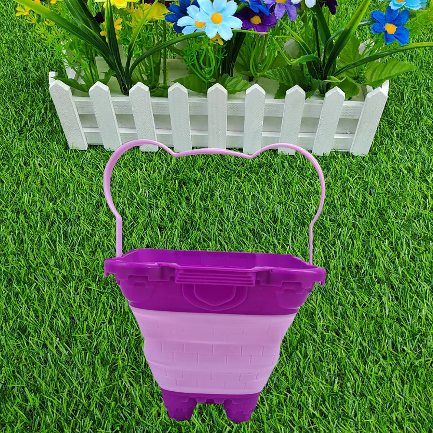 Lightweight & Durable Collapsible Kids' Beach Bucket 2