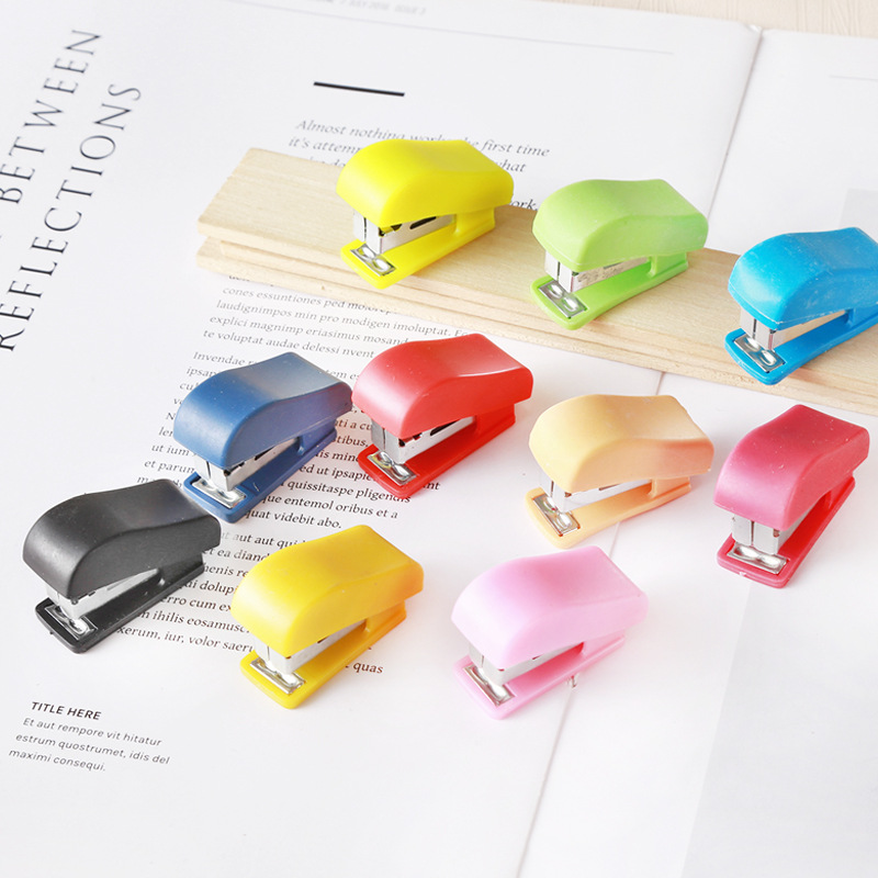 Portable Mini Stapler 2