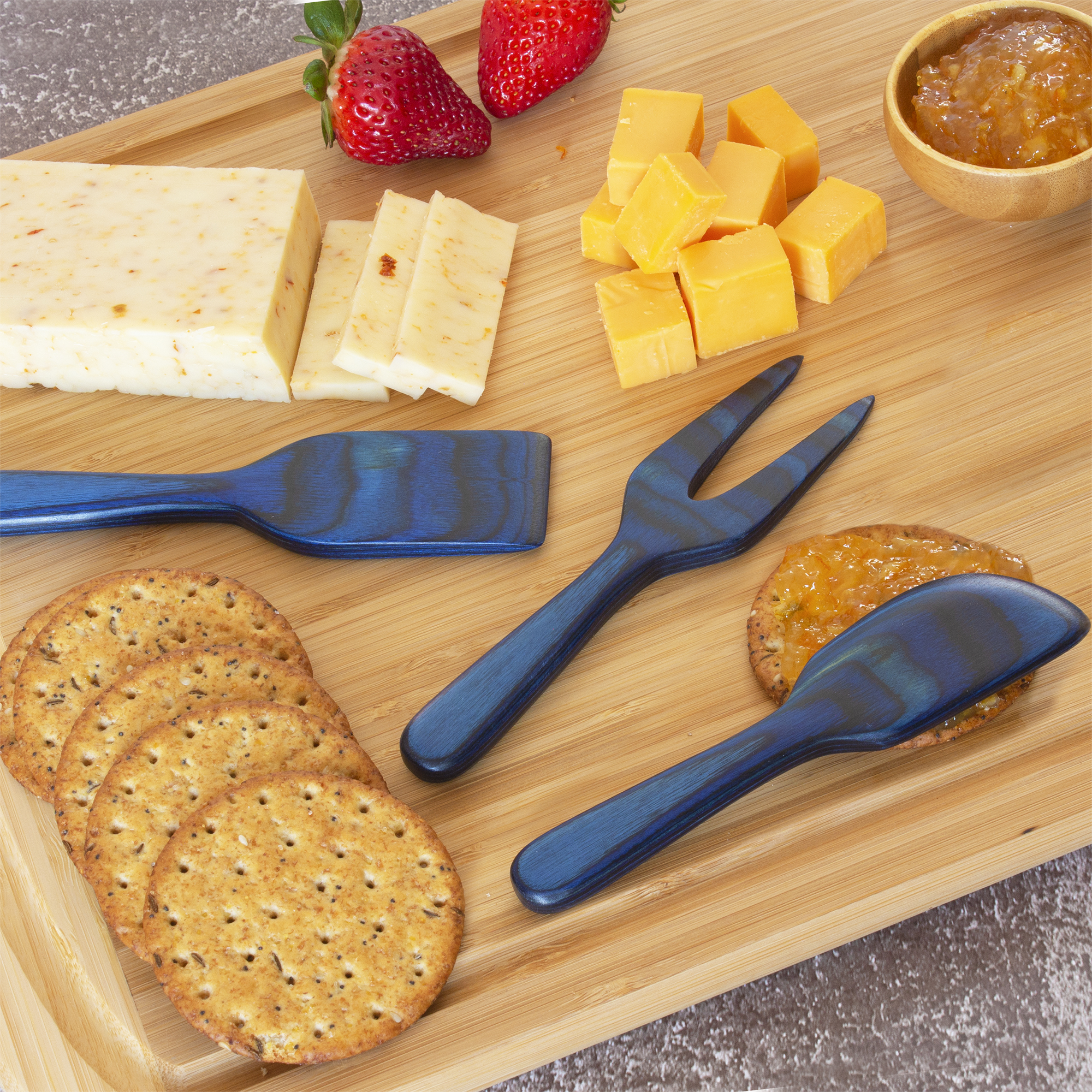 Baltique® Malta 3-Piece Cheese Tool Set 5