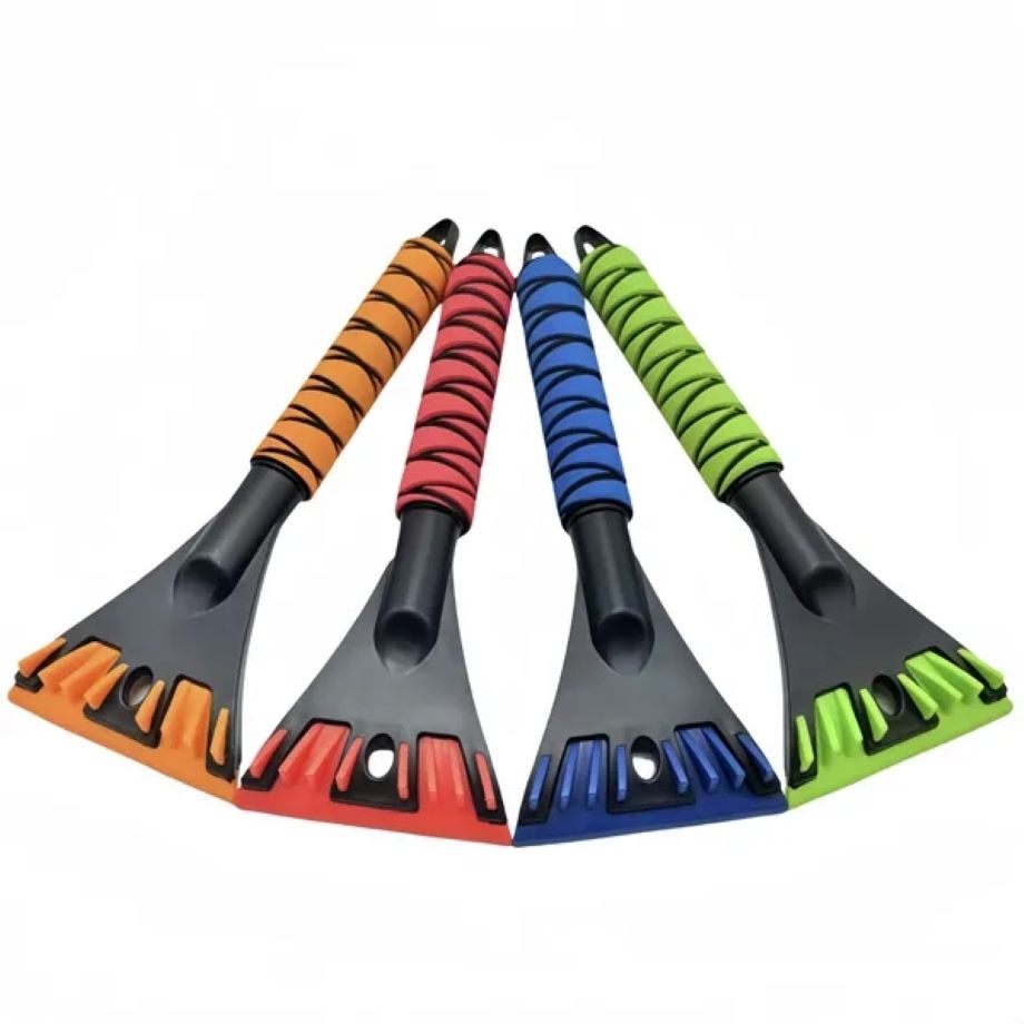 Multifunctional Snow Shovel 2