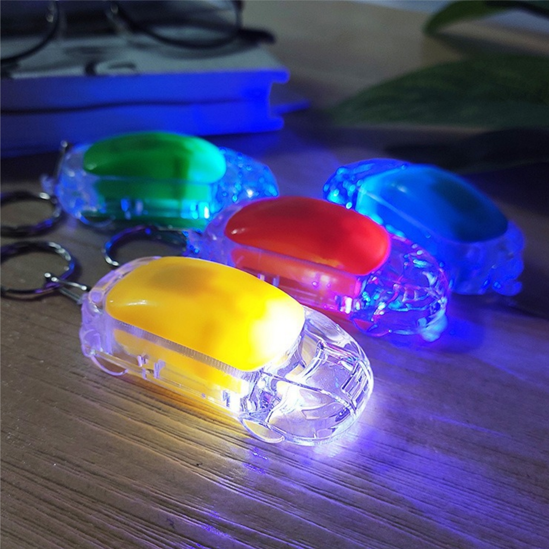 Led Light Car Shape Keychain 4
