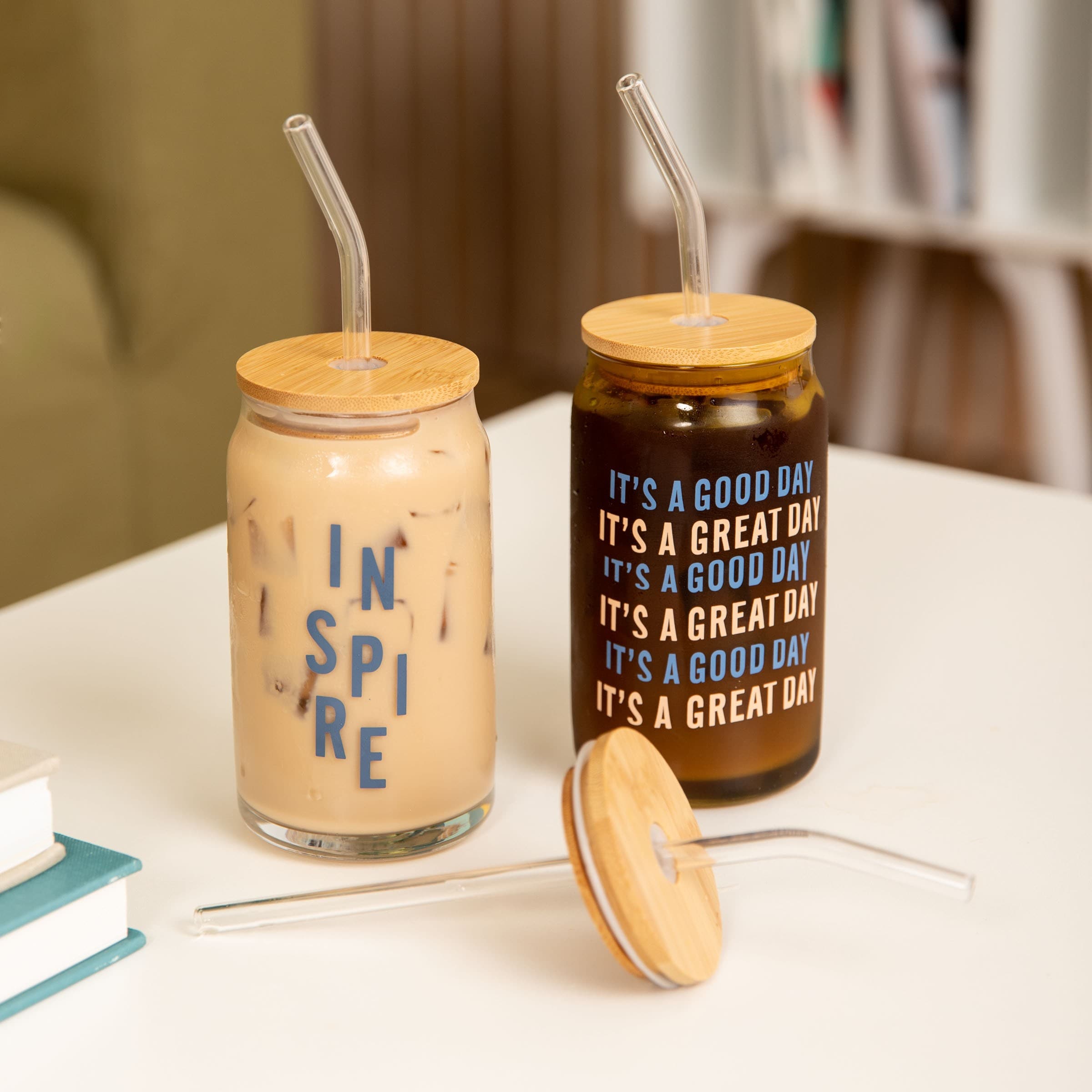 CAN GLASS WITH LID AND STRAW