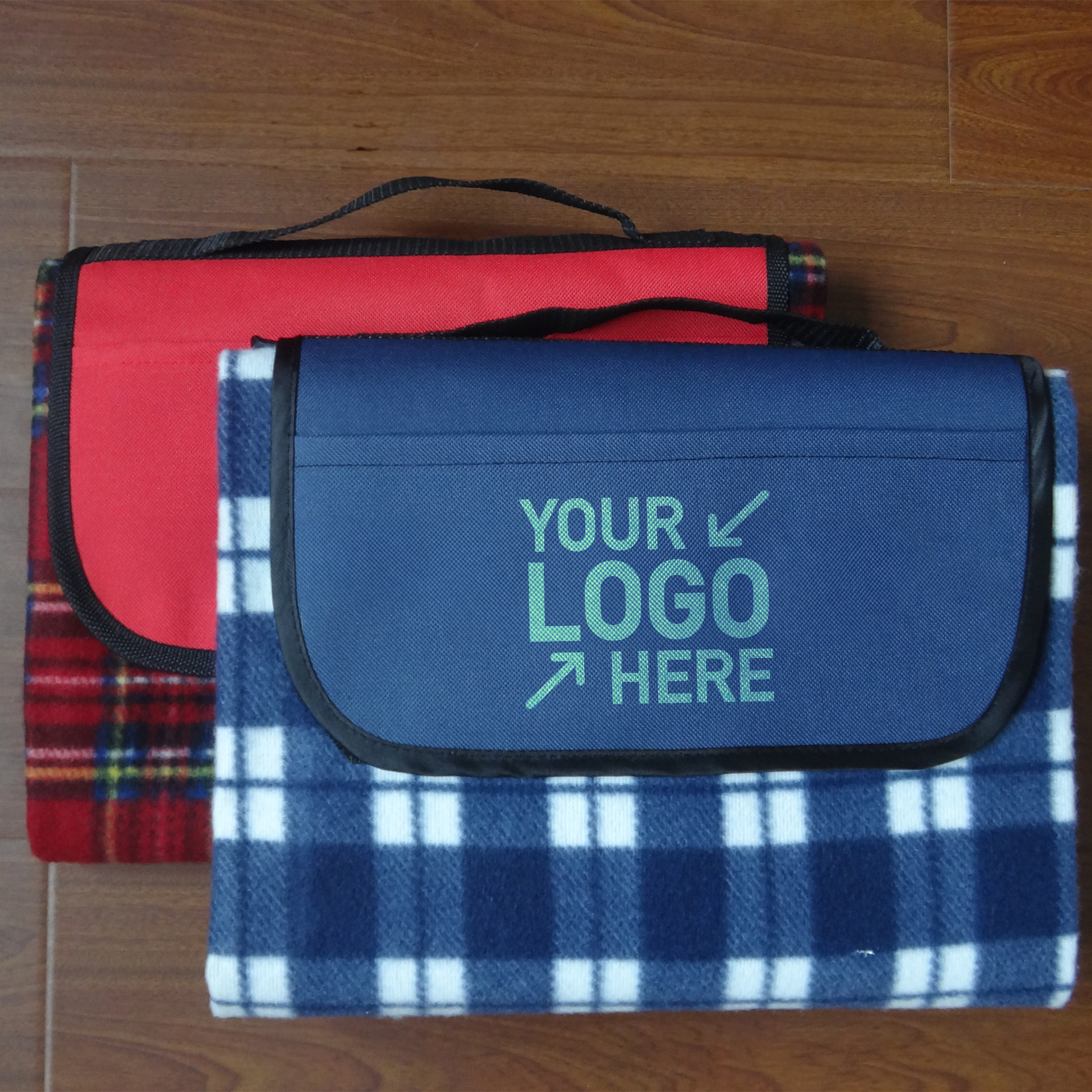 Roll Up Fleece Camping Picnic Blankets 2