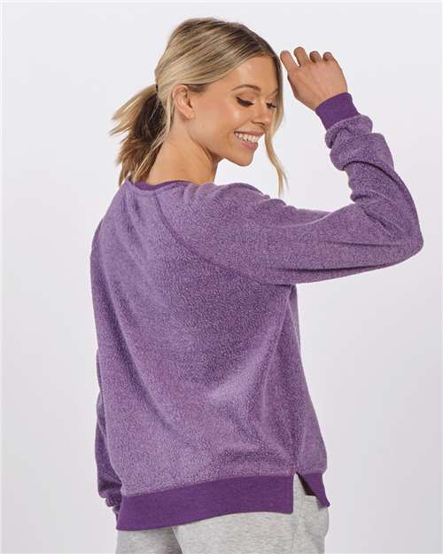 Women's Fleece Out Crewneck Pullover - K01 61