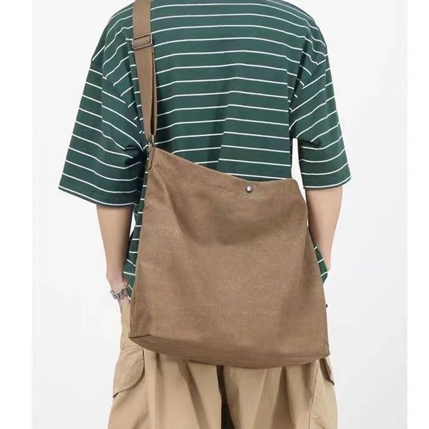Large Capacity Retro Canvas Crossbody Commuting Tote Bag 2