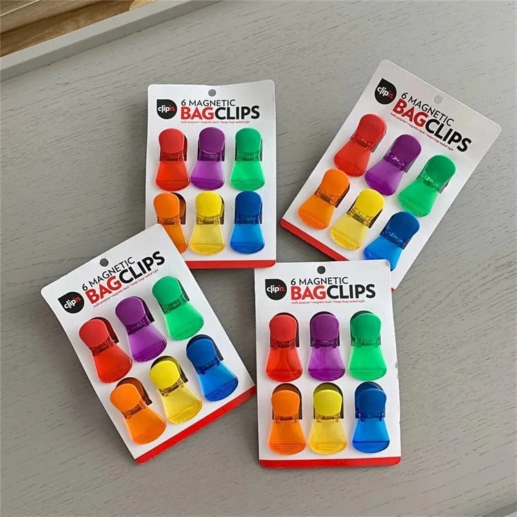 Plastic Magnetic Memo Clip 4