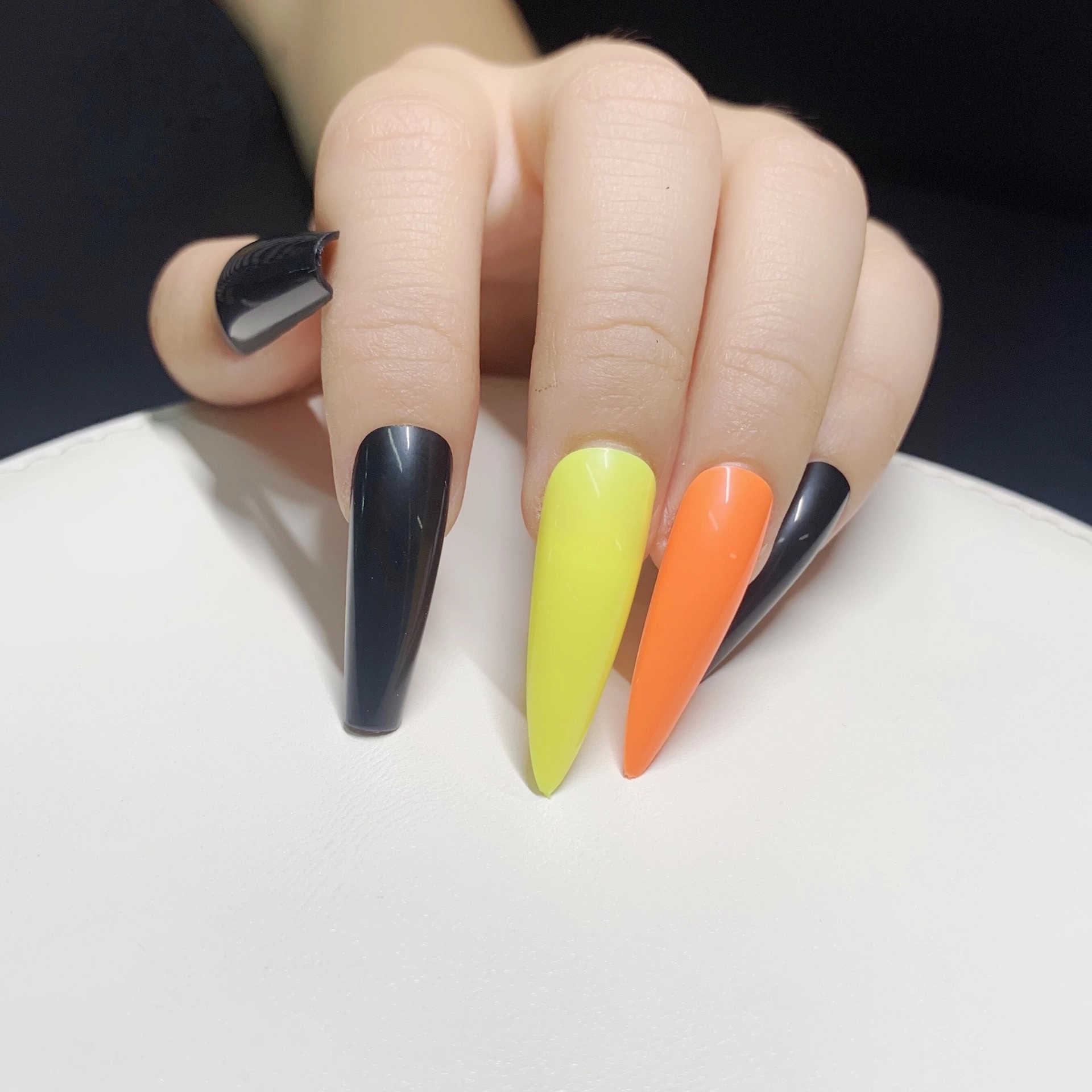 Fake finger nails 3