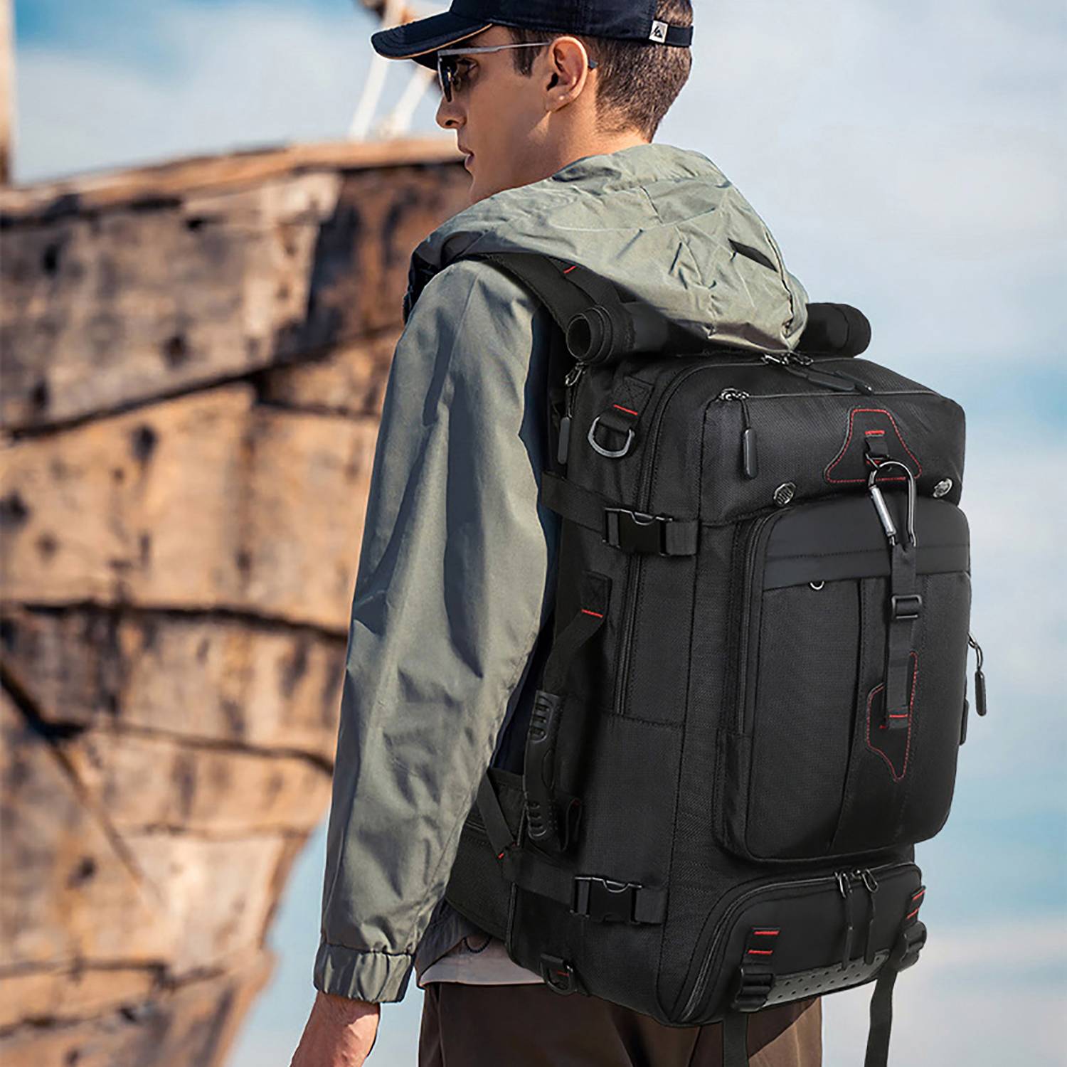 Large Capacity Men's Outdoor Carry-on Backpack 11