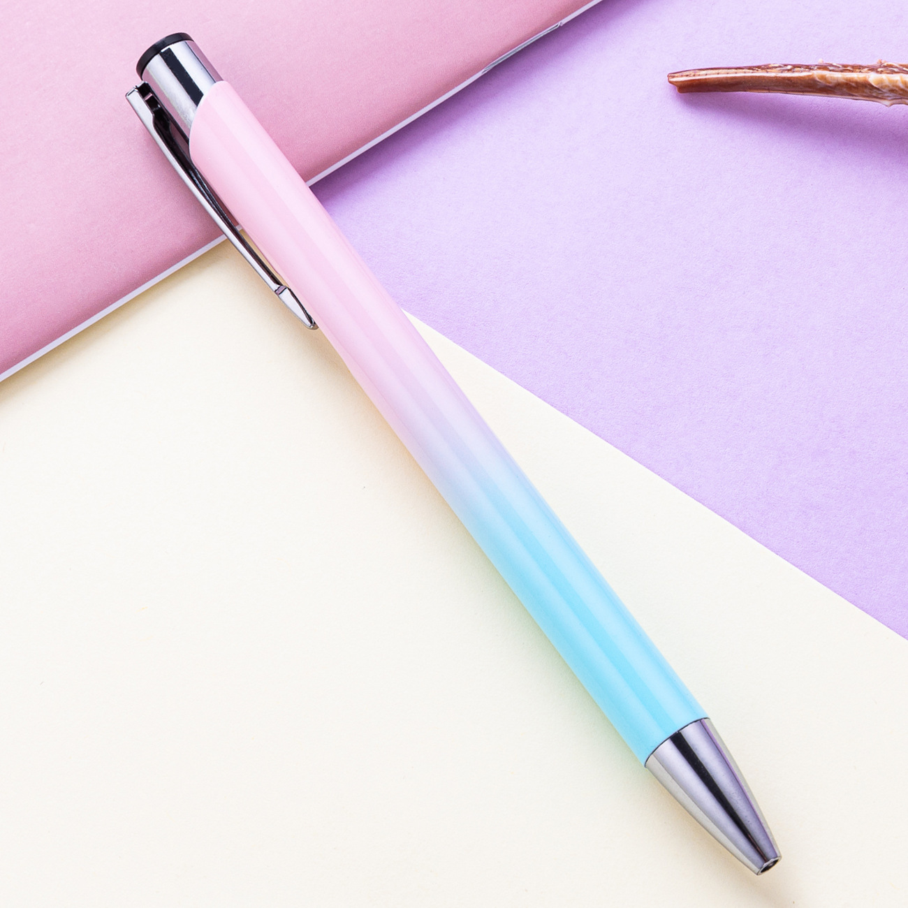 Gradient Color Ballpoint Pen with Metal Clip 1