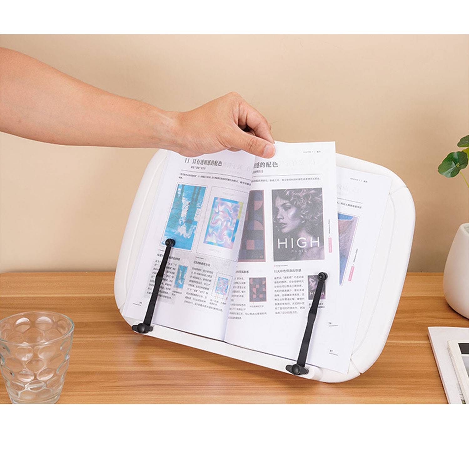 Plastic Adjustable Display Book Stand 6