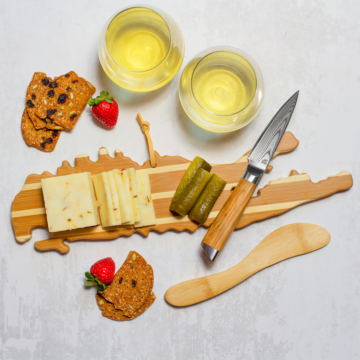 Long Island Charcuterie Board with Spreader Knife Gift Set 4
