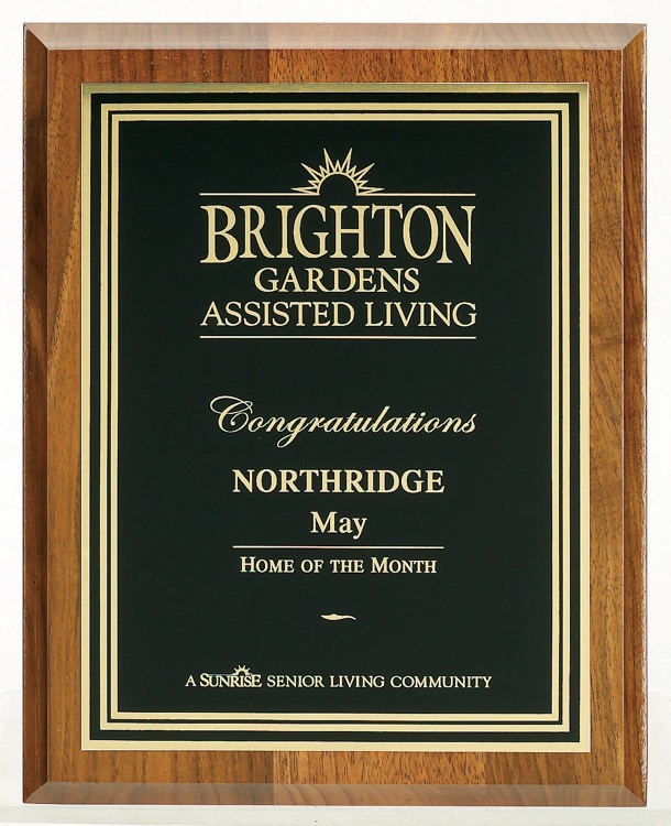 Walnut B-Cove Plaque w/Brass Plate 1