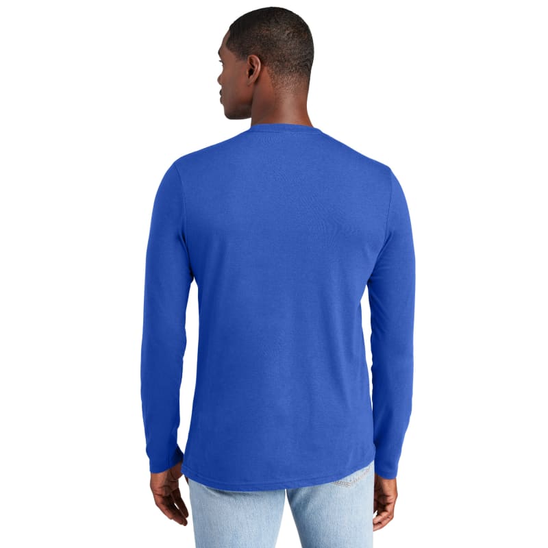 District Very Important Tee Long Sleeve. 28