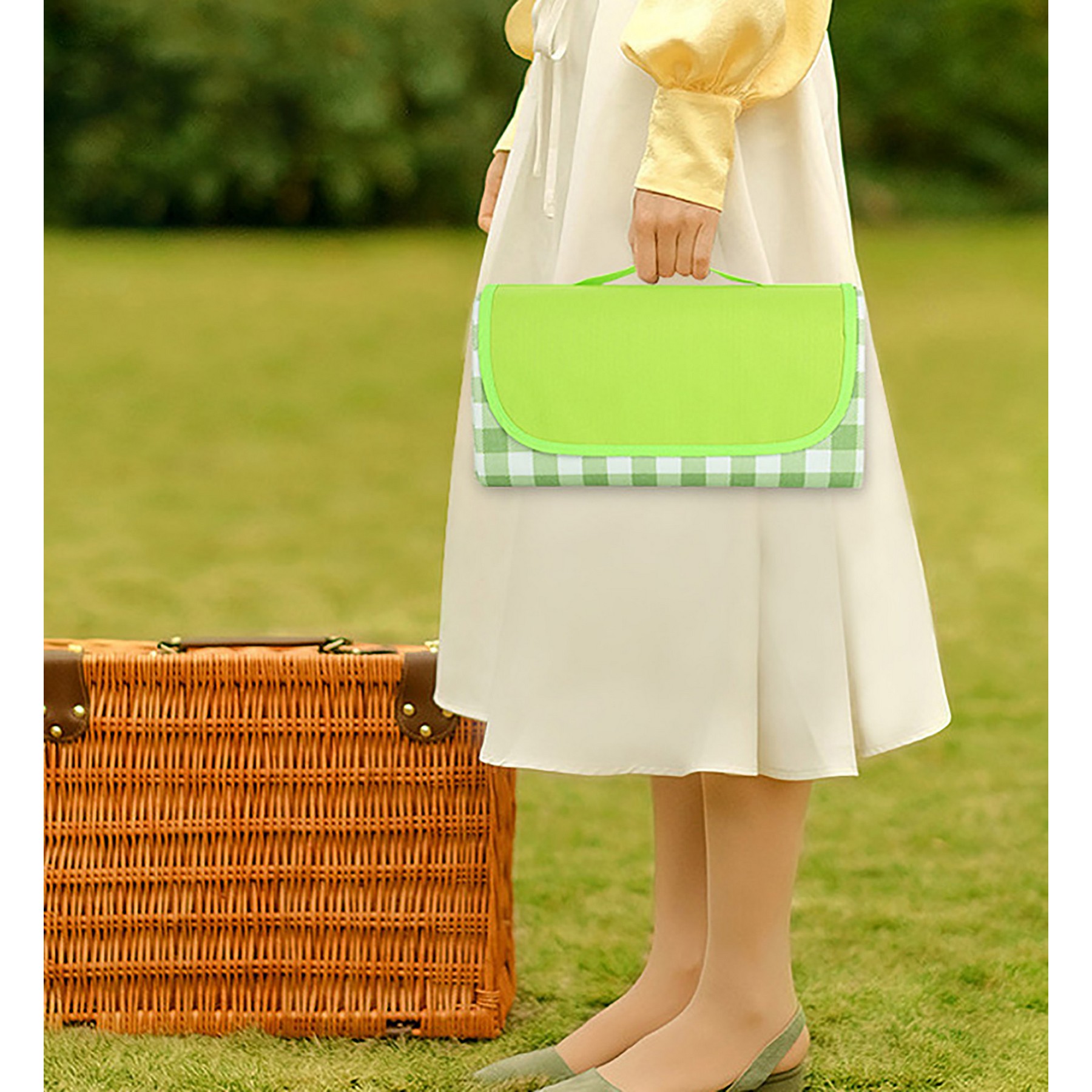 Folding Oxford Picnic Blanket 4