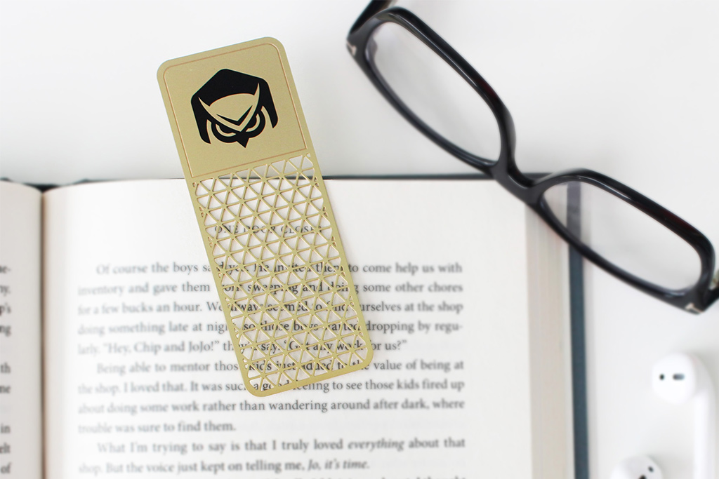 Metal Bookmarks, custom desk accessory with logo imprint 4