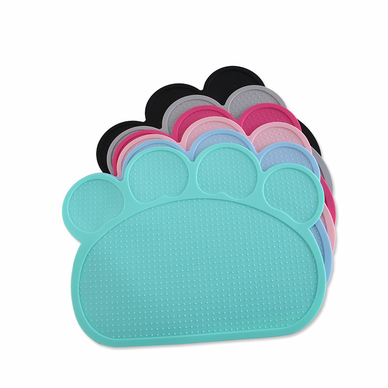 Creative Dog Paw Shaped Silicone Lick Pad 5