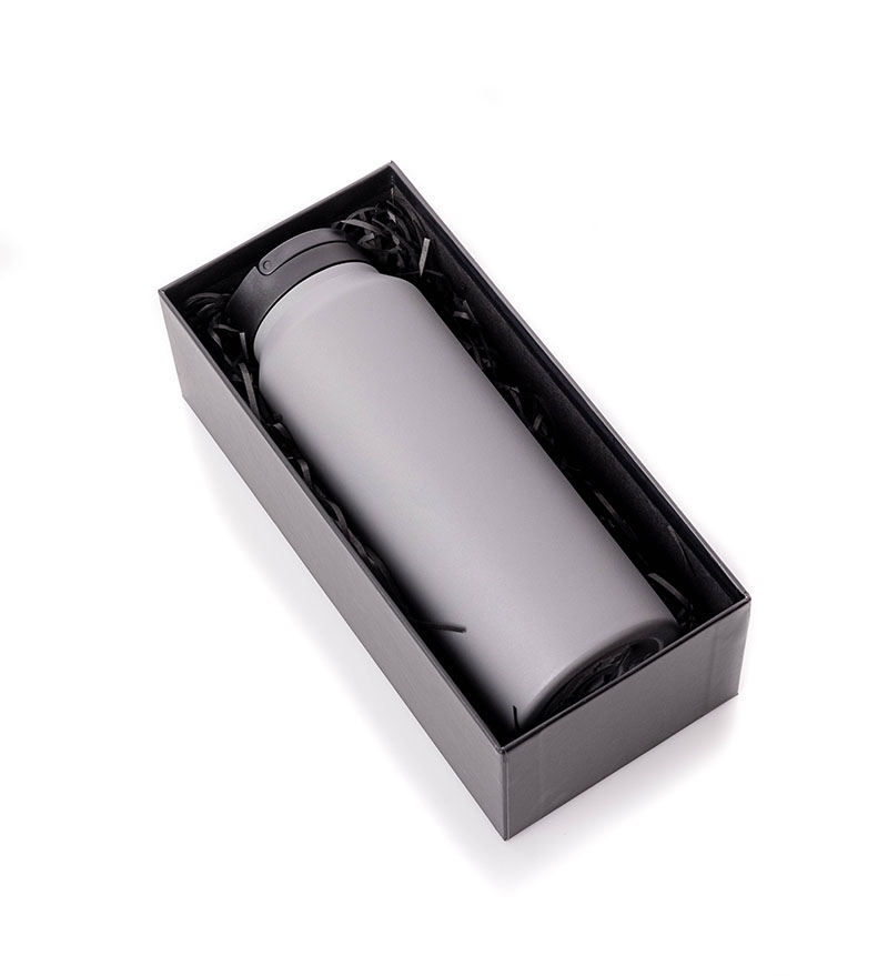 Elemental® Gift Set 32oz. Iconic Bottle - Vacuum Insulated 1