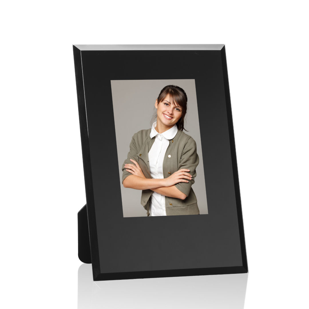 Kingston Frame - Vertical 4
