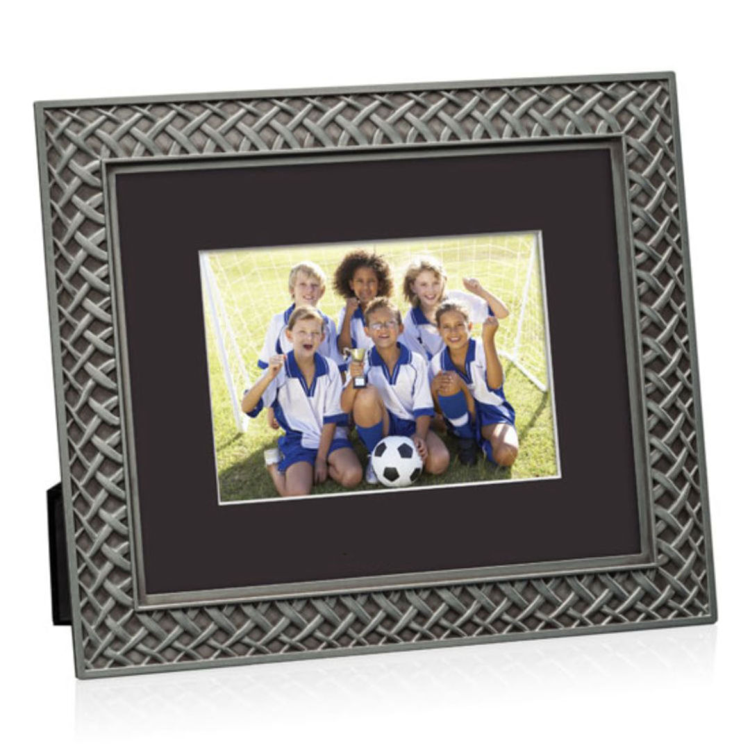 Camilla Frame 15