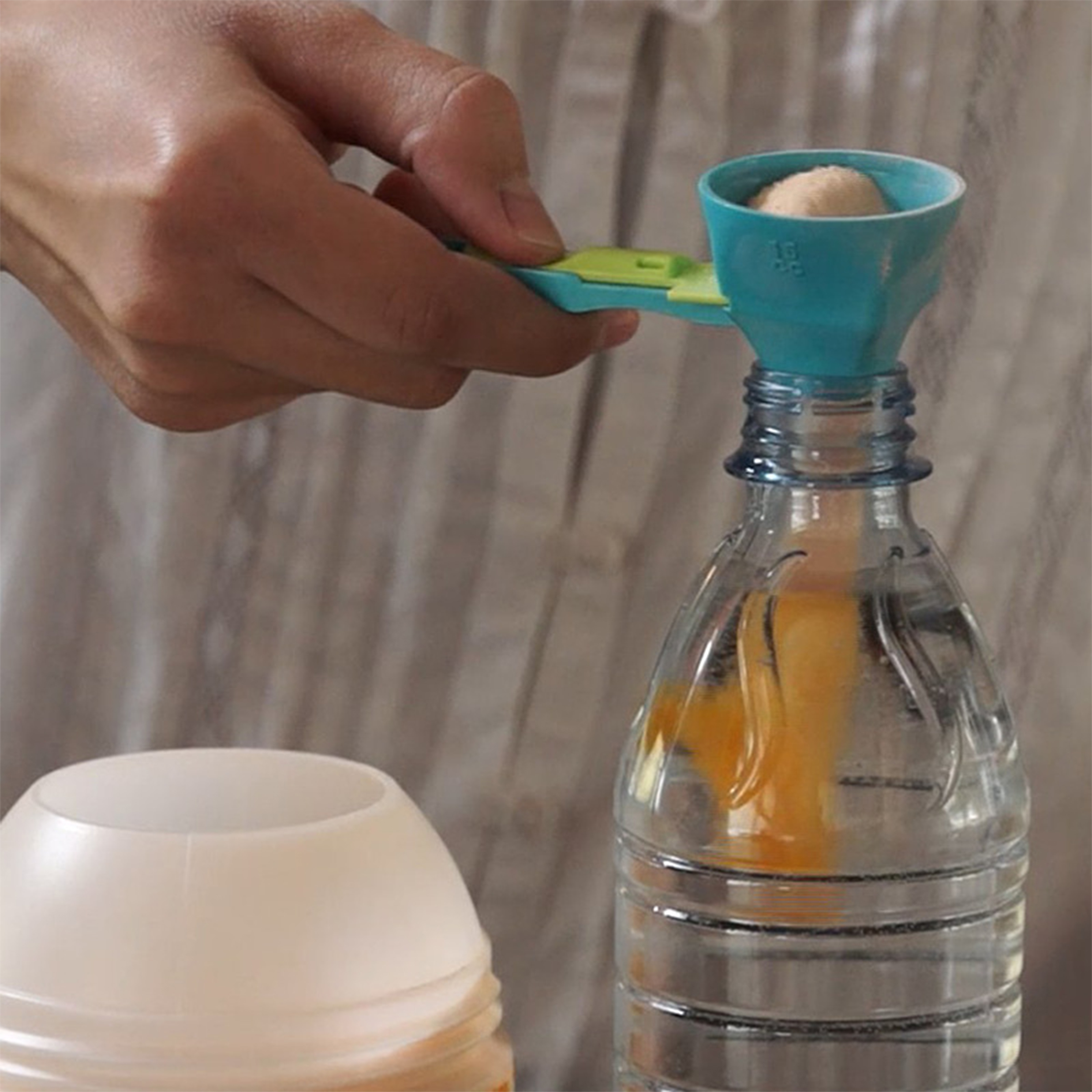 Plastic Precision Pouring With The No-Spill Sliding Scoop And Funnel 3