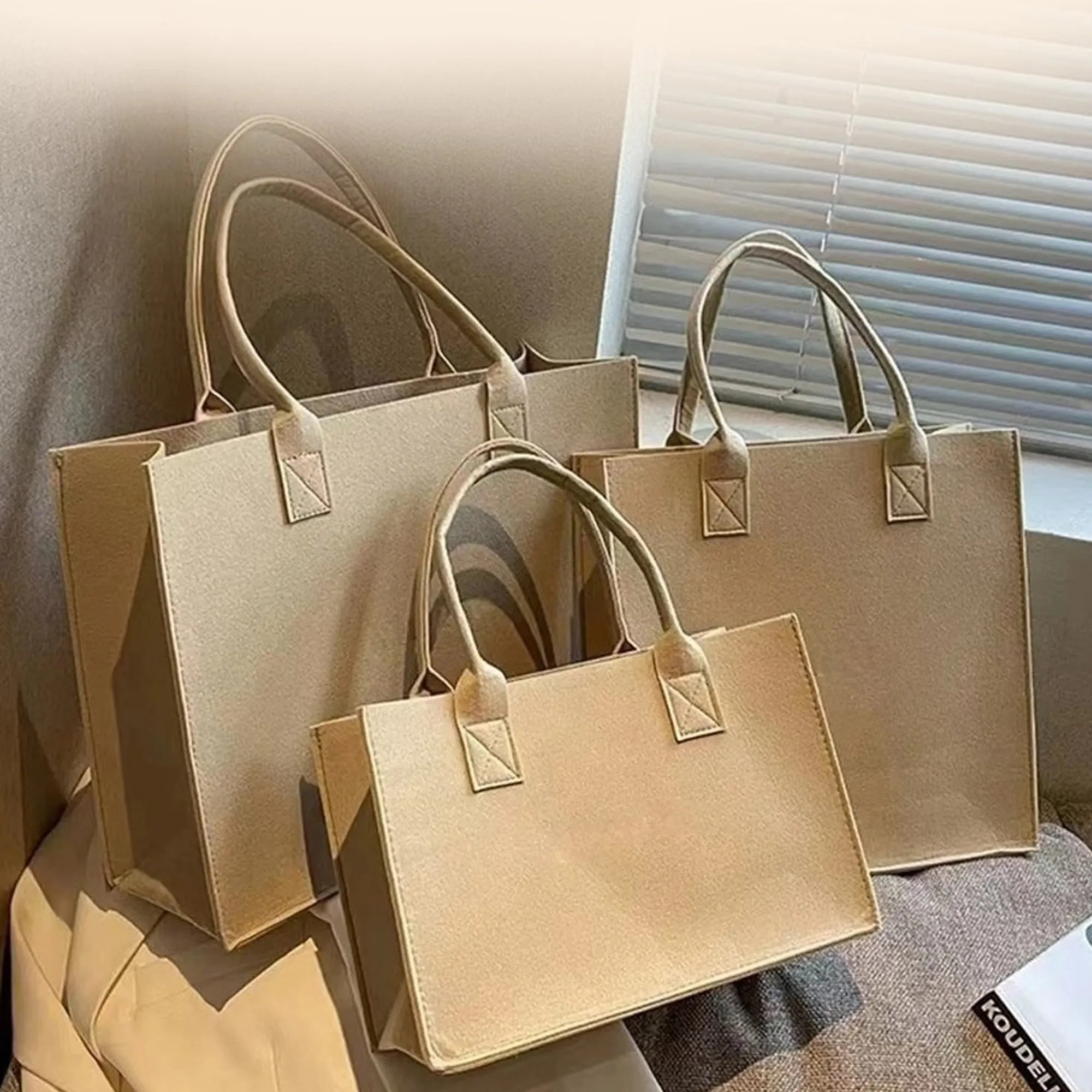 Large Capacity Felt Tote Bag 3