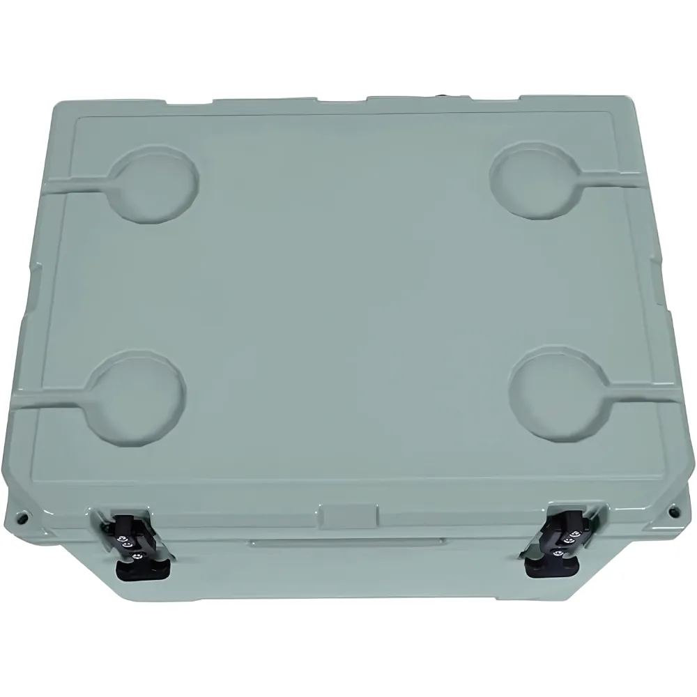 40L Ice Chest with 4 Molded-in Cup Holders 8