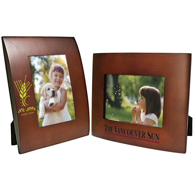 5 x 7 Curved Wood Frame 3