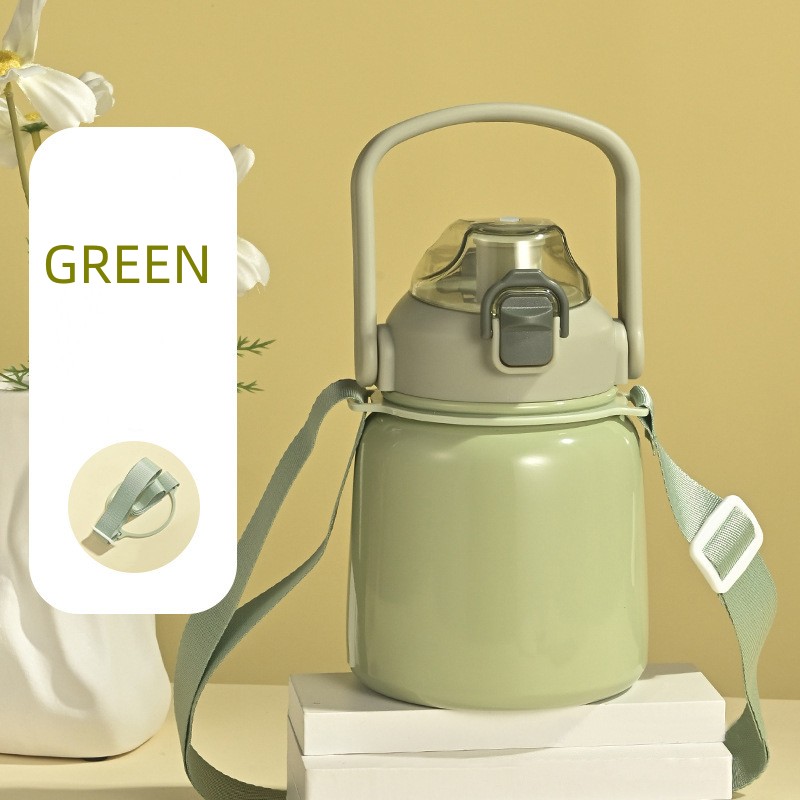 23oz Large Capacity Stainless Steel Thermos Cup with Straw 2