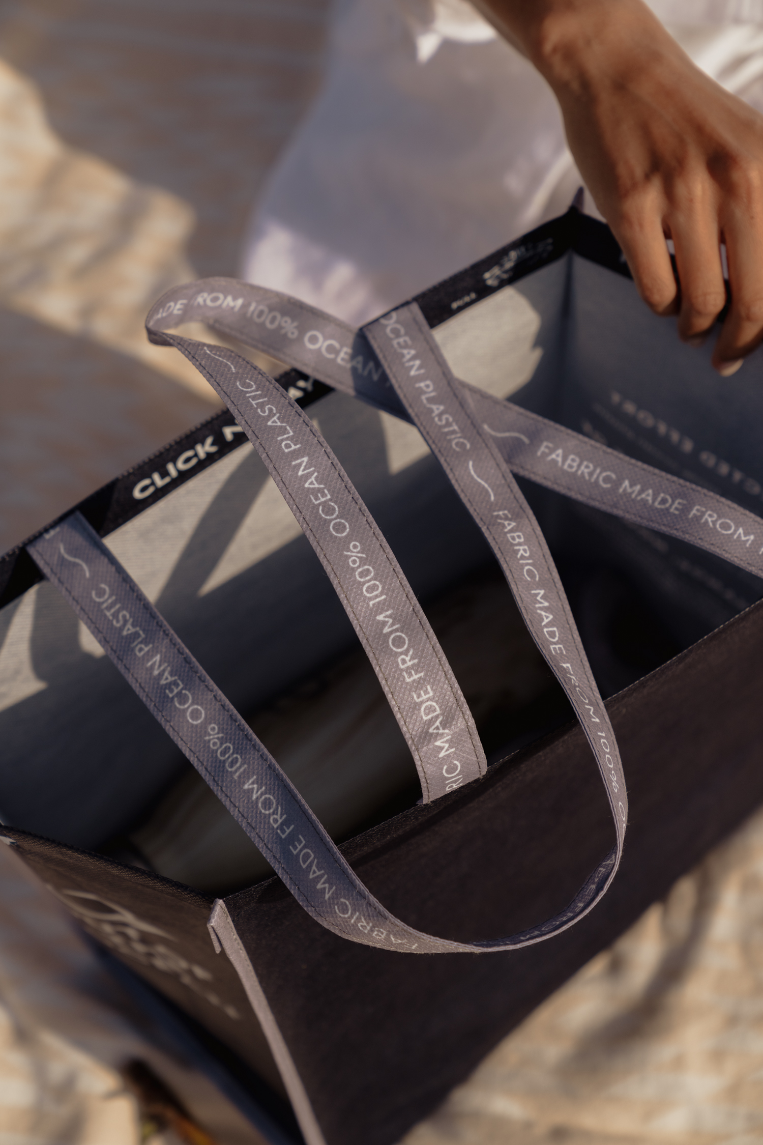 Out of the Ocean® Reusable Large Shopper with Click N' Stay® 39