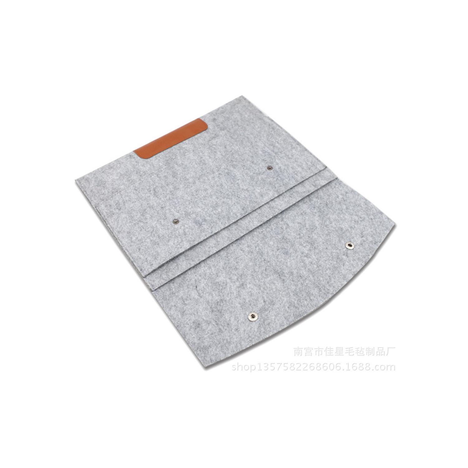 Clamshell Felt Laptop Sleeve 2