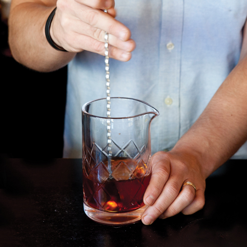 Viski® Crystal Mixing Glass 3