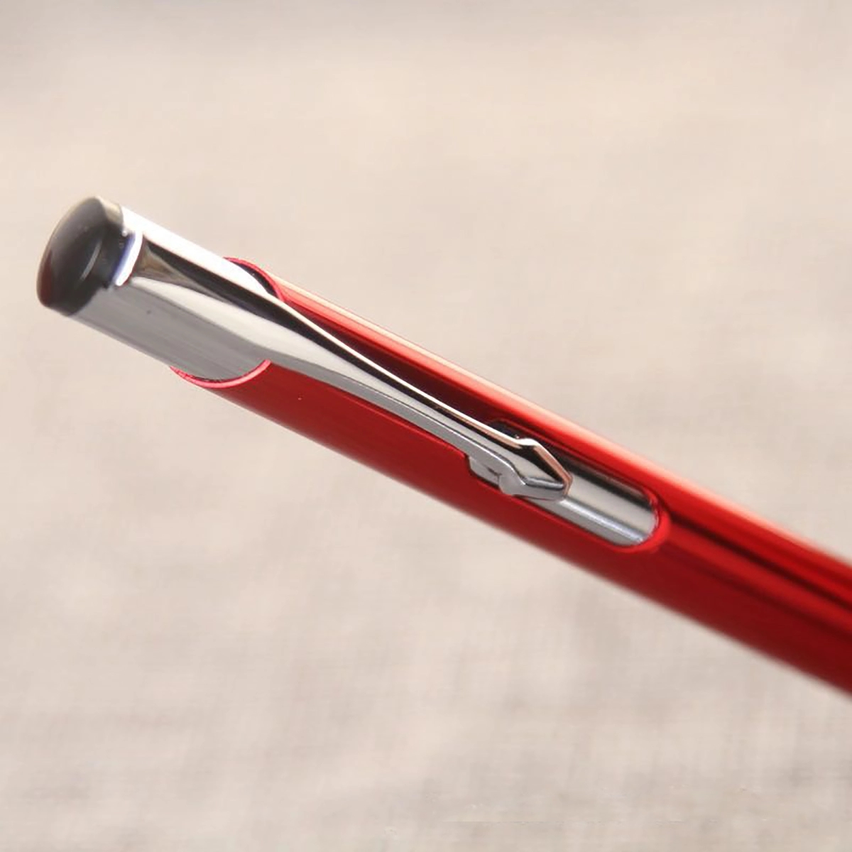 Fashionable Ballpoint Pen 3