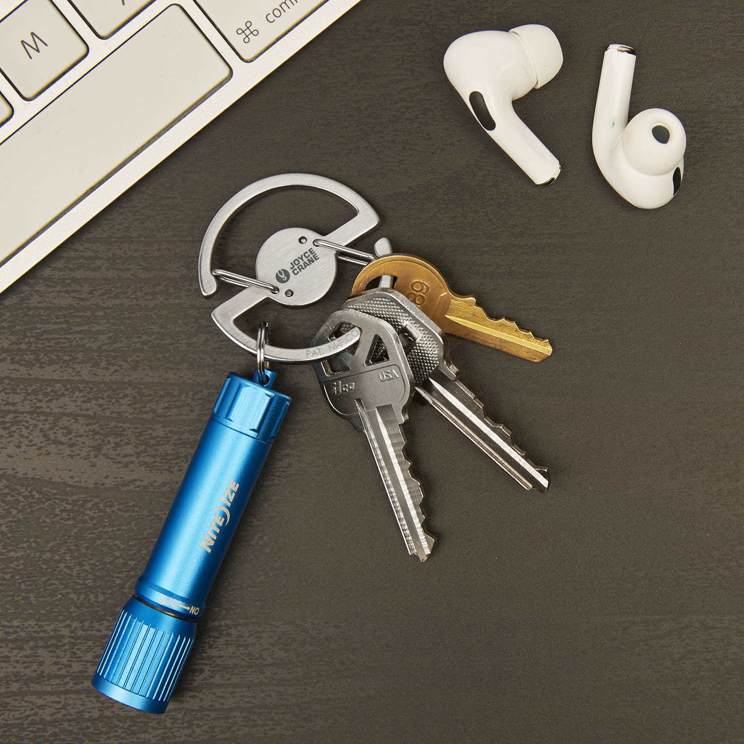 Nite Ize® Medallion™ Key Carabiner 16