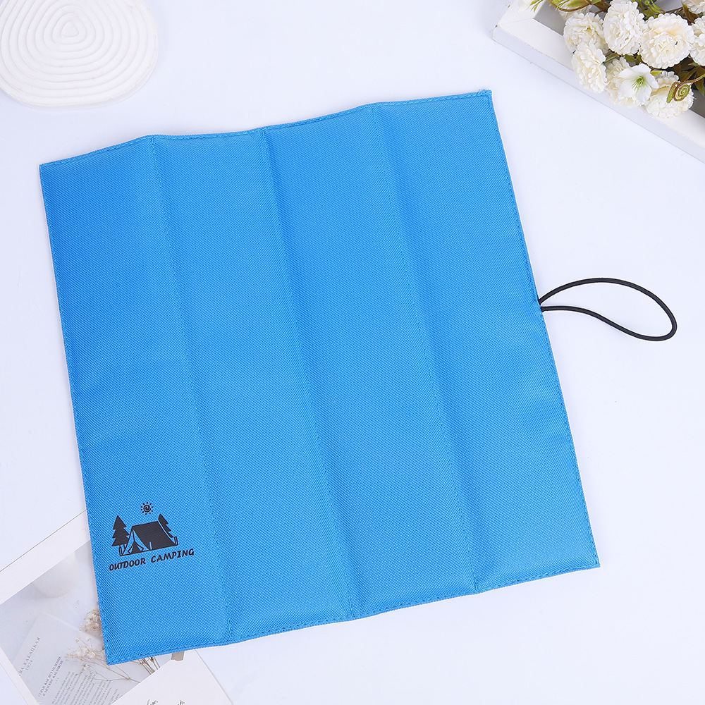 Fold-Up Stadium Cushion 1