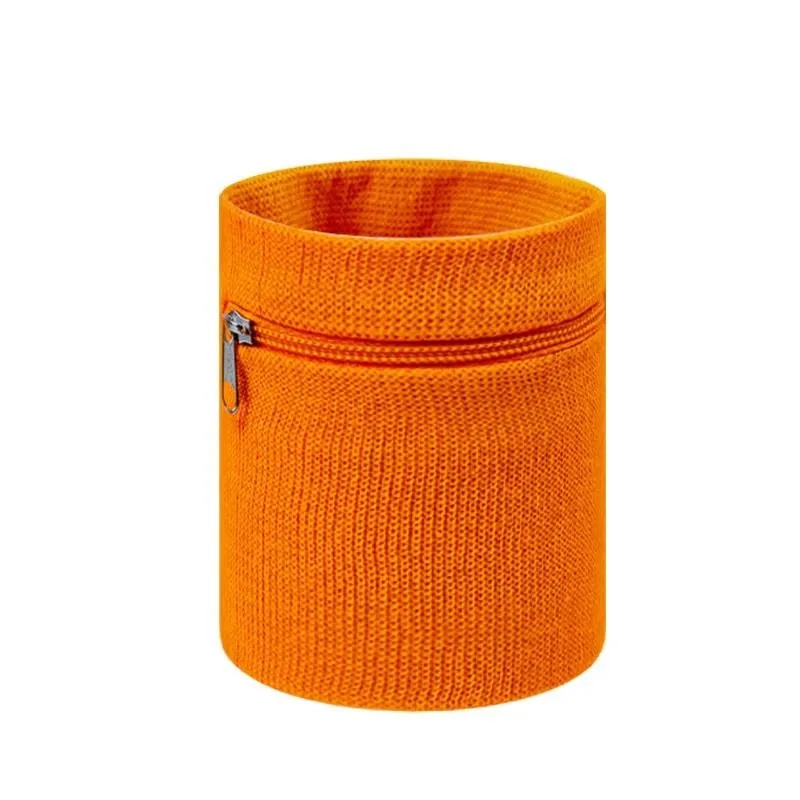 Zipper Wristband with Versatile Design 2