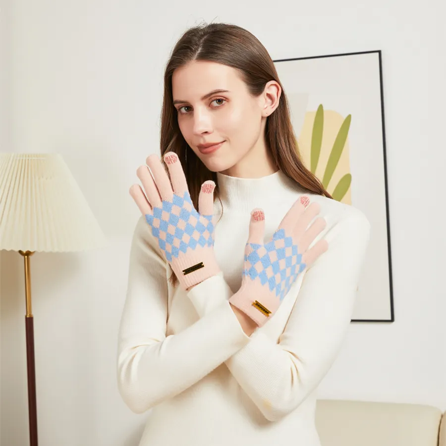 Wondrous Cashmere Gloves 7