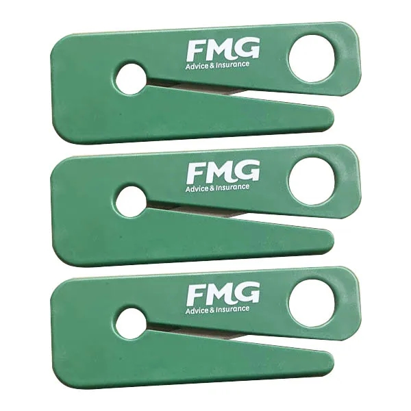 Giveaway Seat Belt Cutter 4