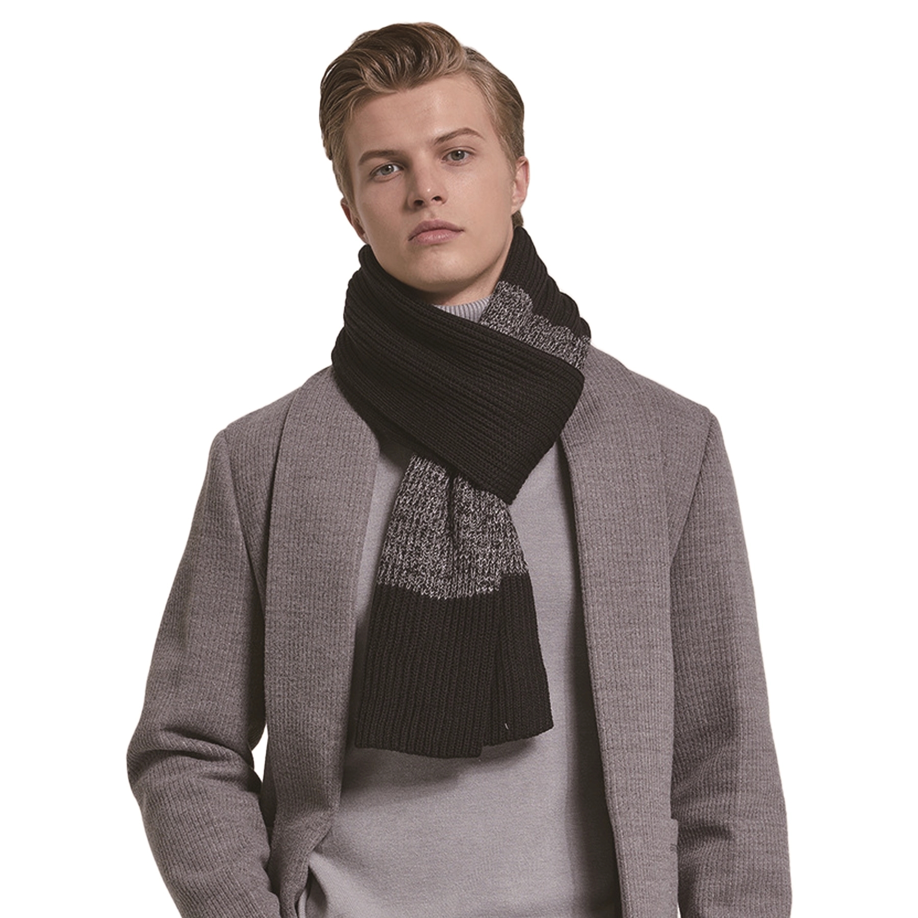 Knitted Scarf 3