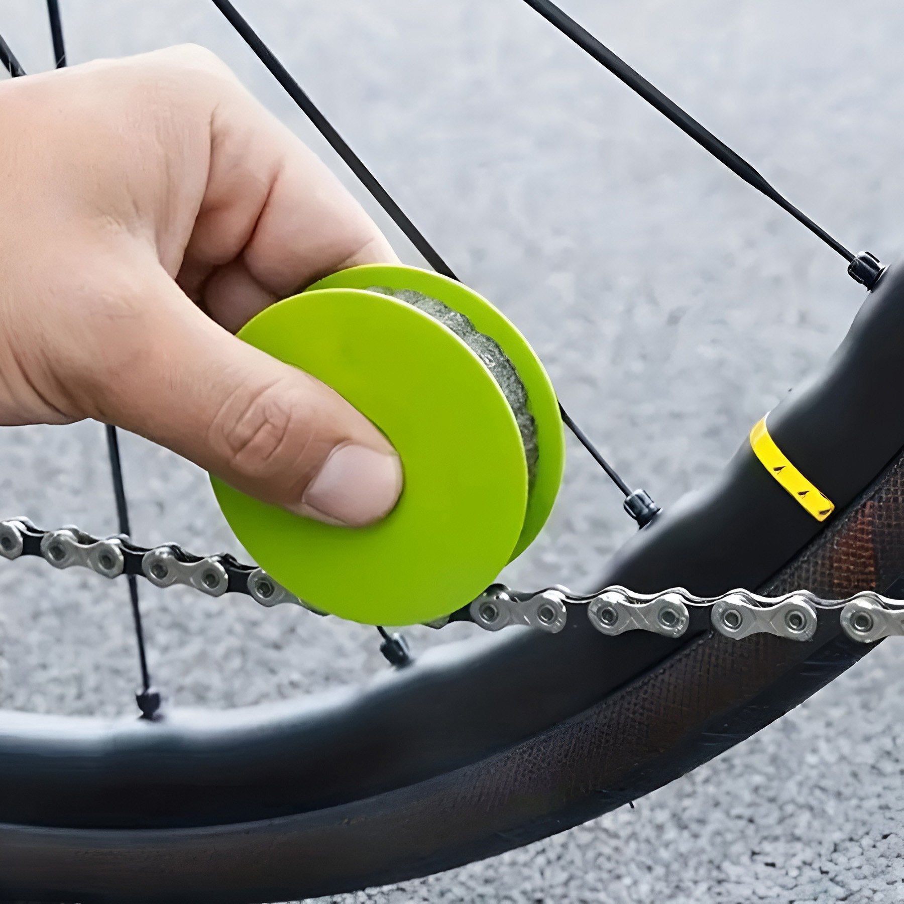 Bicycle Chain Oiler Roller Lubricator 4