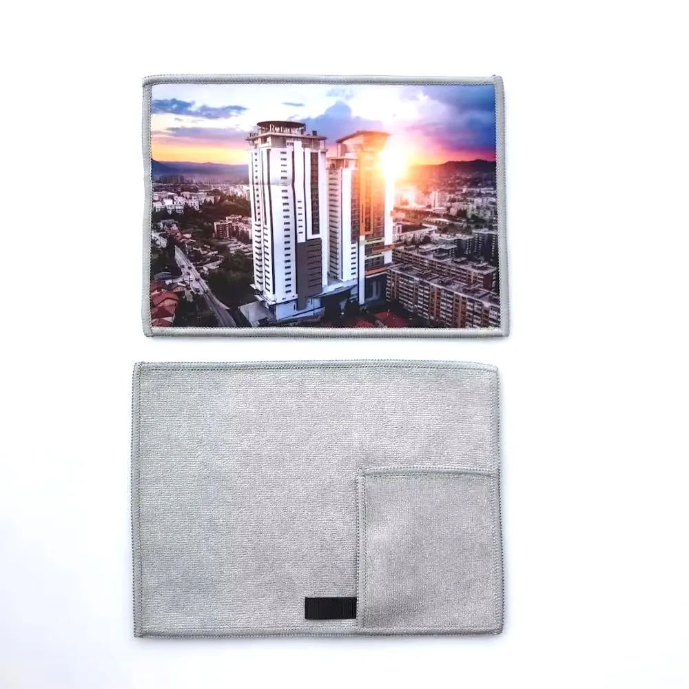 Cleaning Cloth in Pouch 8