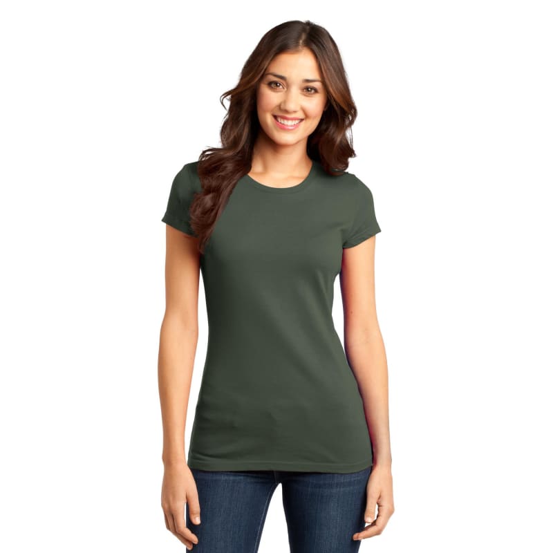 District Women's Fitted Very Important Tee . 90